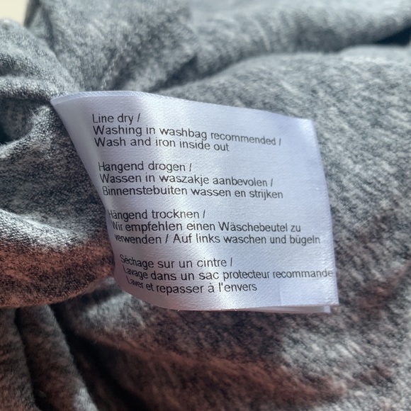 Sandwich Dress - Picture 10 of 11